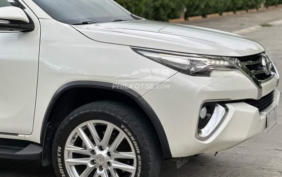 2017 Toyota Fortuner  2.4 V Diesel 4x2 AT in Manila, Metro Manila-10