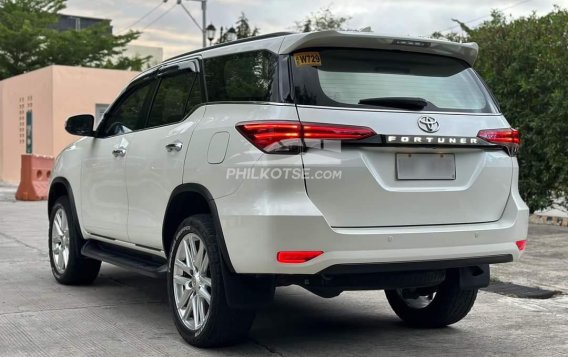 2017 Toyota Fortuner  2.4 V Diesel 4x2 AT in Manila, Metro Manila-12