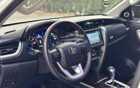 2017 Toyota Fortuner  2.4 V Diesel 4x2 AT in Manila, Metro Manila-13