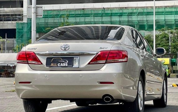 White Toyota Camry 2011 for sale in Automatic-7