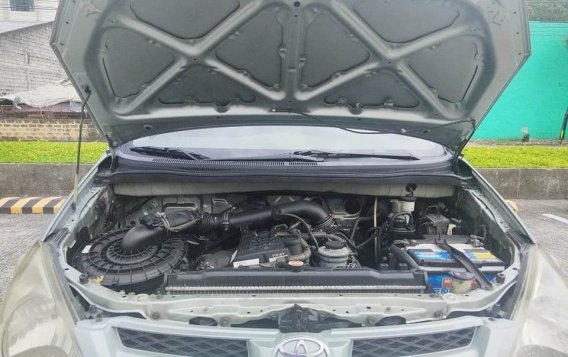 Green Toyota Innova 2007 for sale in Cainta-5