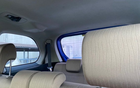 Sell White 2016 Toyota Avanza in Pateros-3