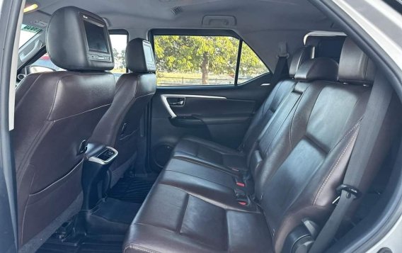 Silver Toyota Fortuner 2017 for sale in Manila-7