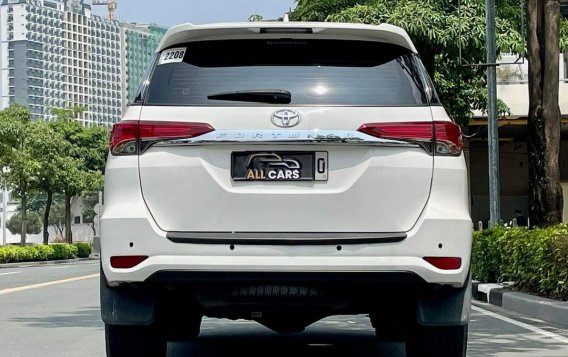 White Toyota Fortuner 2017 for sale in Automatic-3