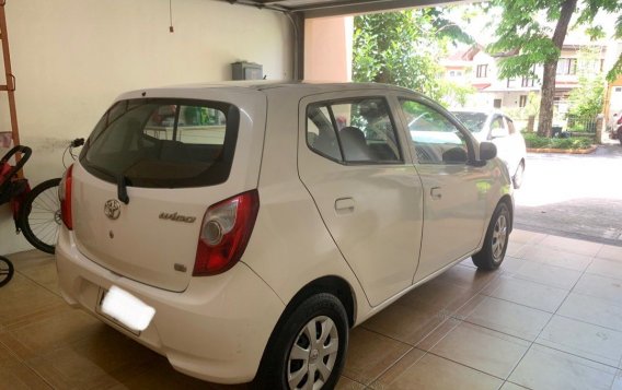 White Toyota Wigo 2014 for sale in Quezon City-4
