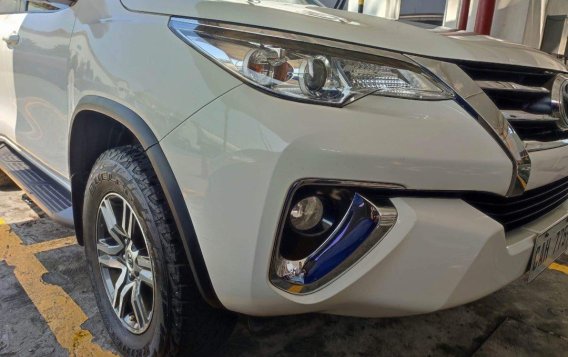 White Toyota Fortuner 2017 for sale in Automatic-1