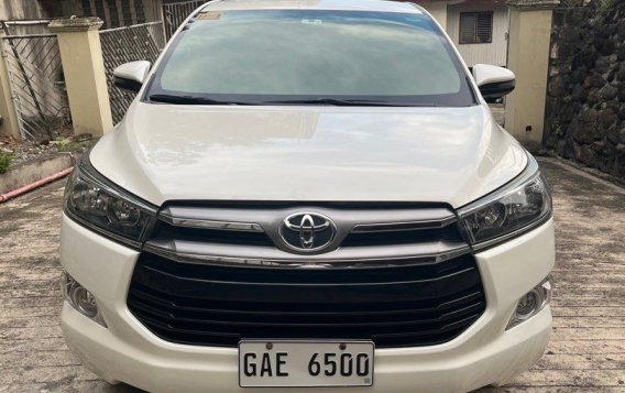 White Toyota Innova 2018 for sale in Cebu City