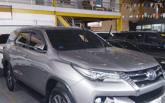 Sell Bronze 2017 Toyota Fortuner in Quezon City-1