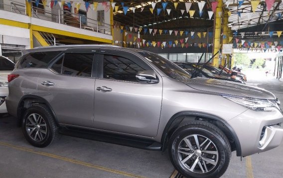 Sell Bronze 2017 Toyota Fortuner in Quezon City-3