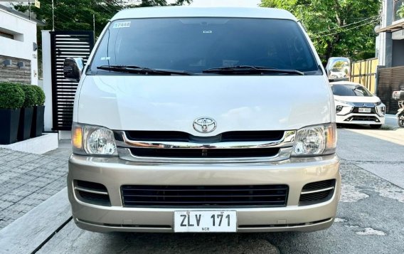 Selling White Toyota Hiace 2008 in Pasig-1