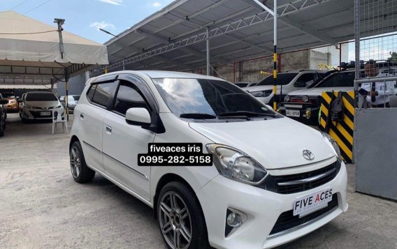 Selling White Toyota Wigo 2016 in Mandaue