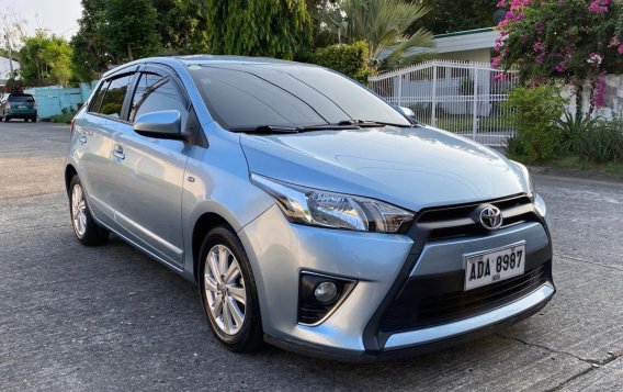 White Toyota Yaris 2015 for sale in Automatic-1