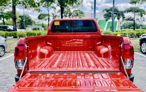 2021 Toyota Hilux in Makati, Metro Manila-1