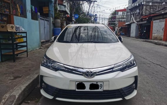 Sell White 2018 Toyota Corolla altis in Quezon City