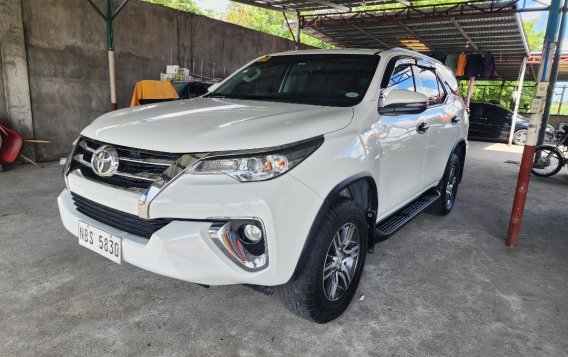 White Toyota Innova 2022 for sale in Manila