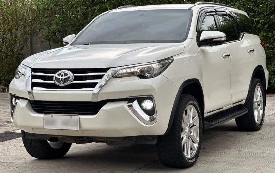 Sell Pearl White 2017 Toyota Fortuner in Manila-2