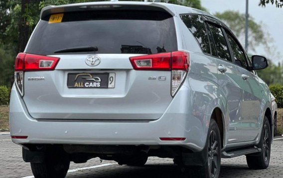 White Toyota Innova 2018 for sale in Makati-3