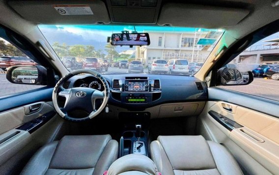 White Toyota Fortuner 2014 for sale in Makati-5