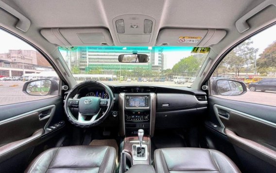 White Toyota Fortuner 2016 for sale in Makati-7