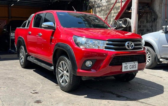 Selling White Toyota Hilux 2016 in Manila-2