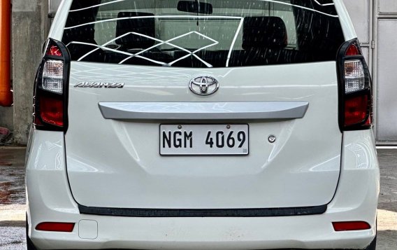 Sell White 2019 Toyota Avanza in Parañaque-4