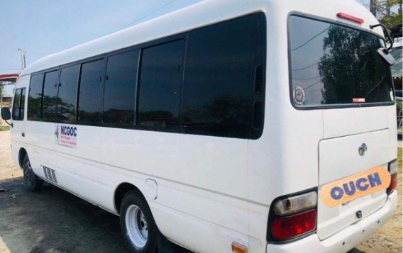 White Toyota Coaster 2016 for sale in Manual-8