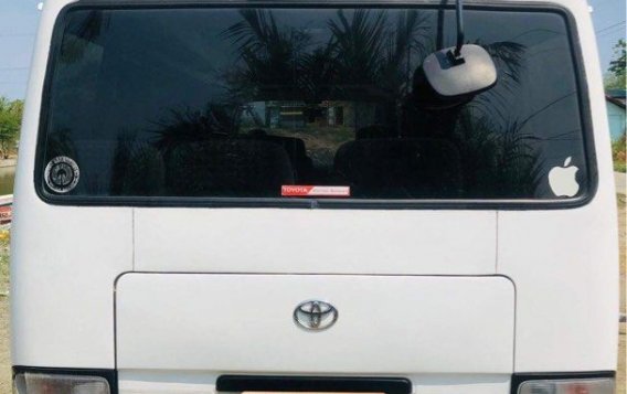 White Toyota Coaster 2016 for sale in Manual-5