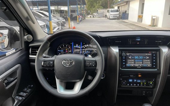 2017 Toyota Fortuner  2.4 V Diesel 4x2 AT in Quezon City, Metro Manila-19