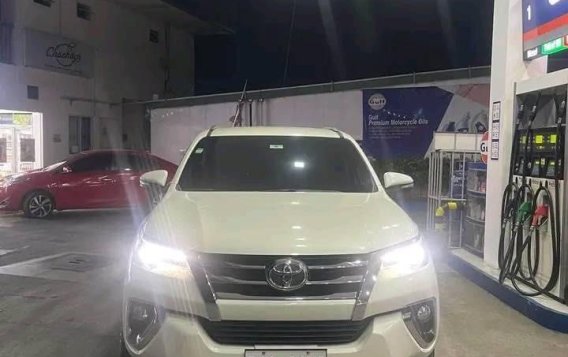 White Toyota Fortuner 2017 for sale in Automatic