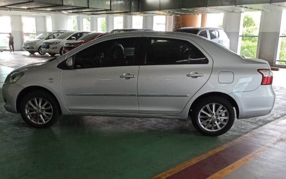 Selling Silver Toyota Vios 2013 in Quezon City-2