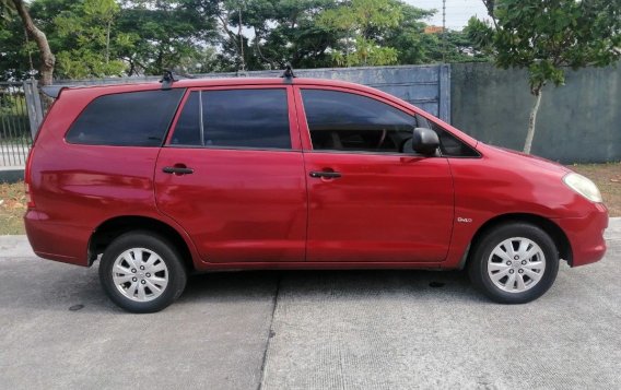 White Toyota Innova 2023 for sale in Manual