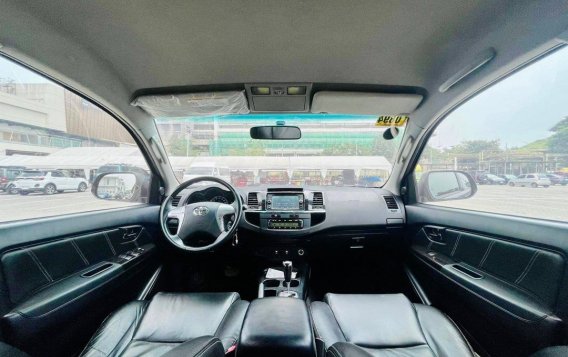 Sell White 2015 Toyota Fortuner in Makati-6