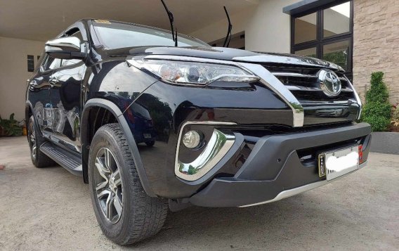 Sell White 2017 Toyota Fortuner in Pasig-5