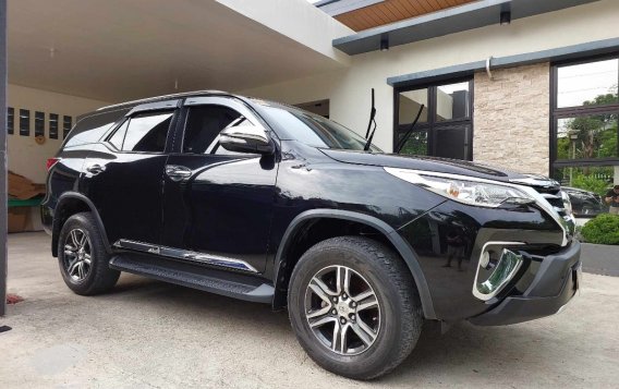 Sell White 2017 Toyota Fortuner in Pasig-6