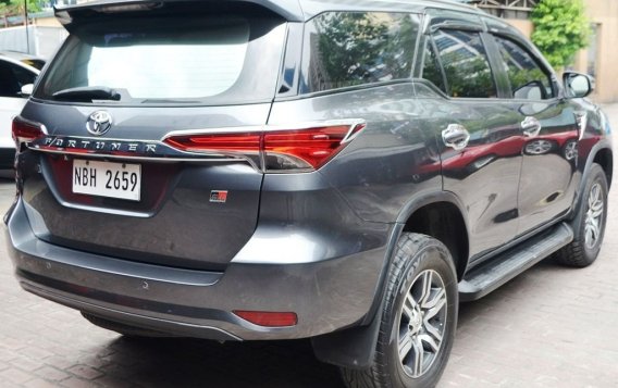 Sell White 2019 Toyota Fortuner in Pasig-5