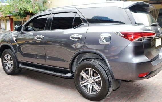 Sell White 2019 Toyota Fortuner in Pasig-3