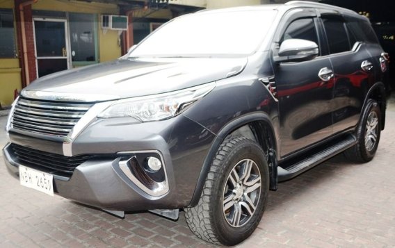 Sell White 2019 Toyota Fortuner in Pasig-1