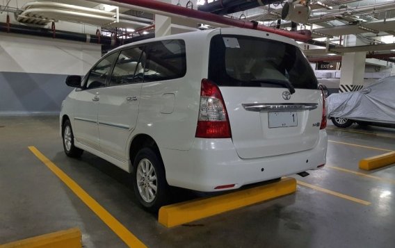 Sell White 2012 Toyota Innova in Pasay-2