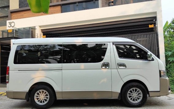 Sell White 2017 Toyota Hiace in Manila-5