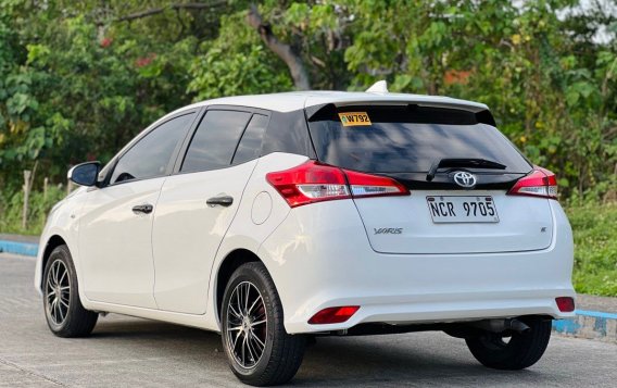 Sell White 2018 Toyota Yaris in Manila-3
