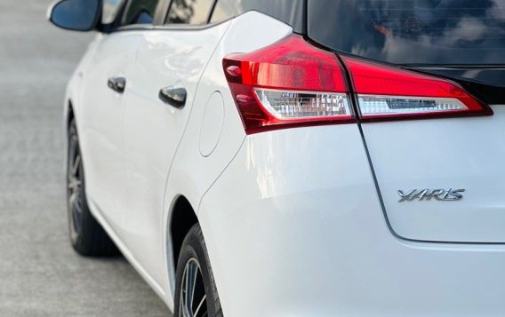 Sell White 2018 Toyota Yaris in Manila-5