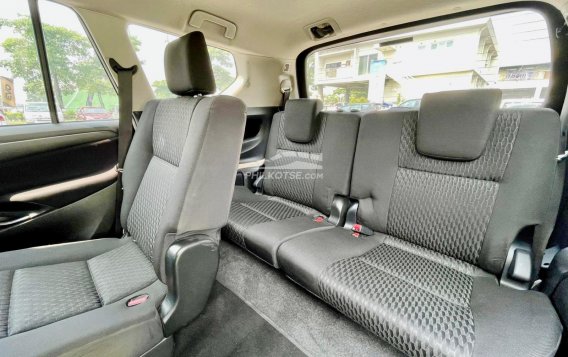 2016 Toyota Innova  2.0 E Gas MT in Makati, Metro Manila