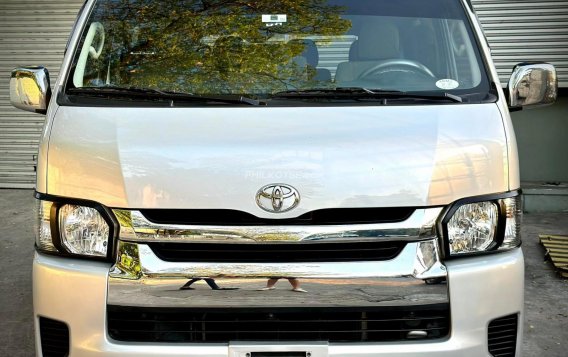 2016 Toyota Hiace  Commuter 3.0 M/T in Manila, Metro Manila-1