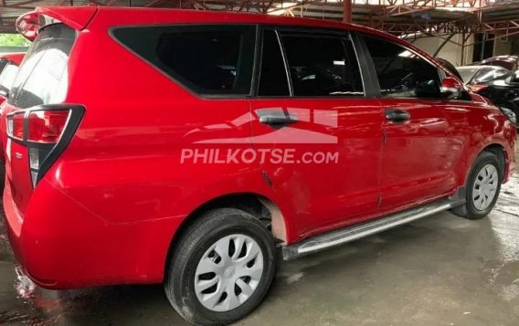 2017 Toyota Innova  2.8 J Diesel MT in Parañaque, Metro Manila-5