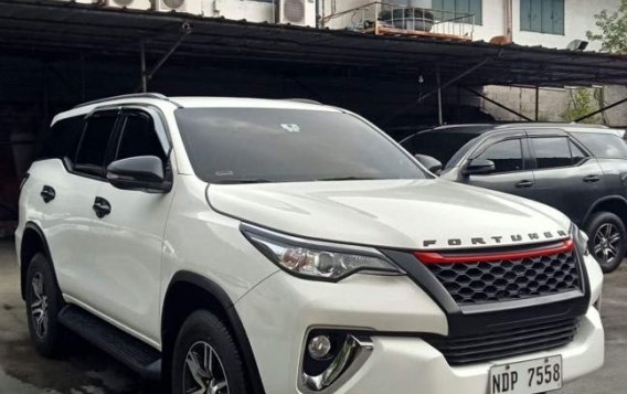 White Toyota Fortuner 2019 for sale in Automatic