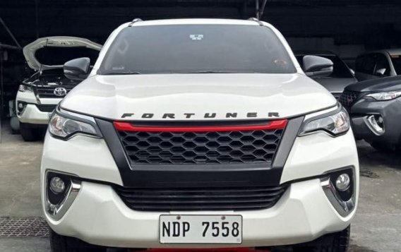 White Toyota Fortuner 2019 for sale in Automatic-1