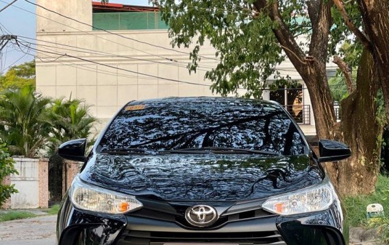 Selling White Toyota Vios 2021 in Parañaque-2