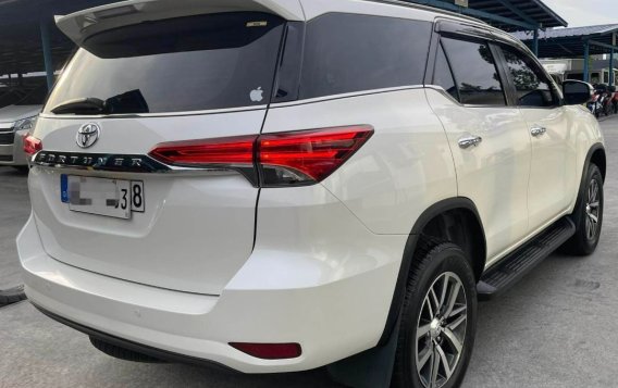 Sell Pearl White 2017 Toyota Fortuner in Pasig-5