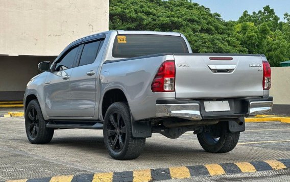 Silver Toyota Hilux 2018 for sale in Pasay-3