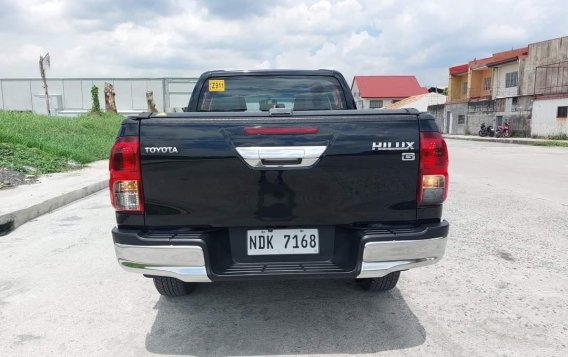 Sell White 2019 Toyota Hilux in Marikina-3